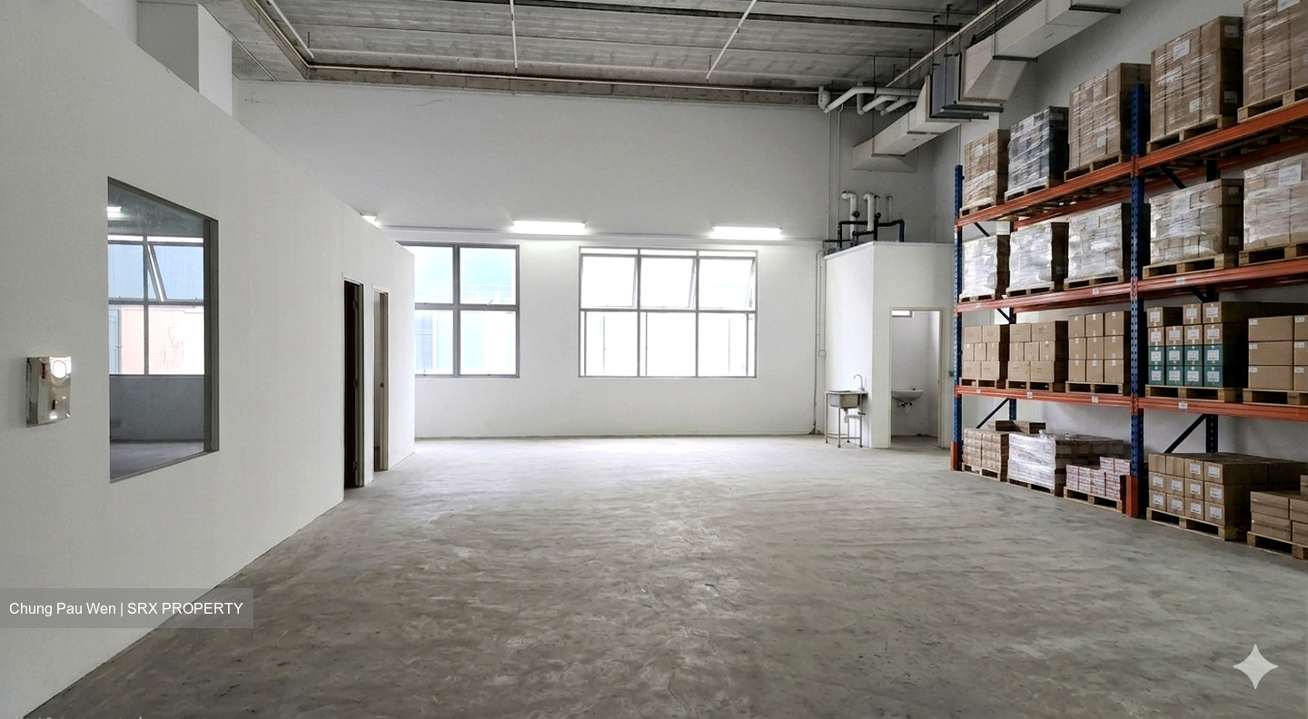 Shine@tuas South (D22), Factory #633425251